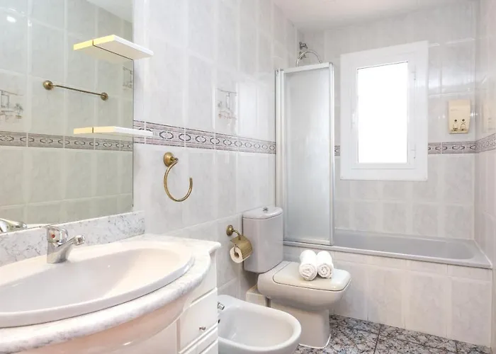 2vil01 - * Lloret de Mar